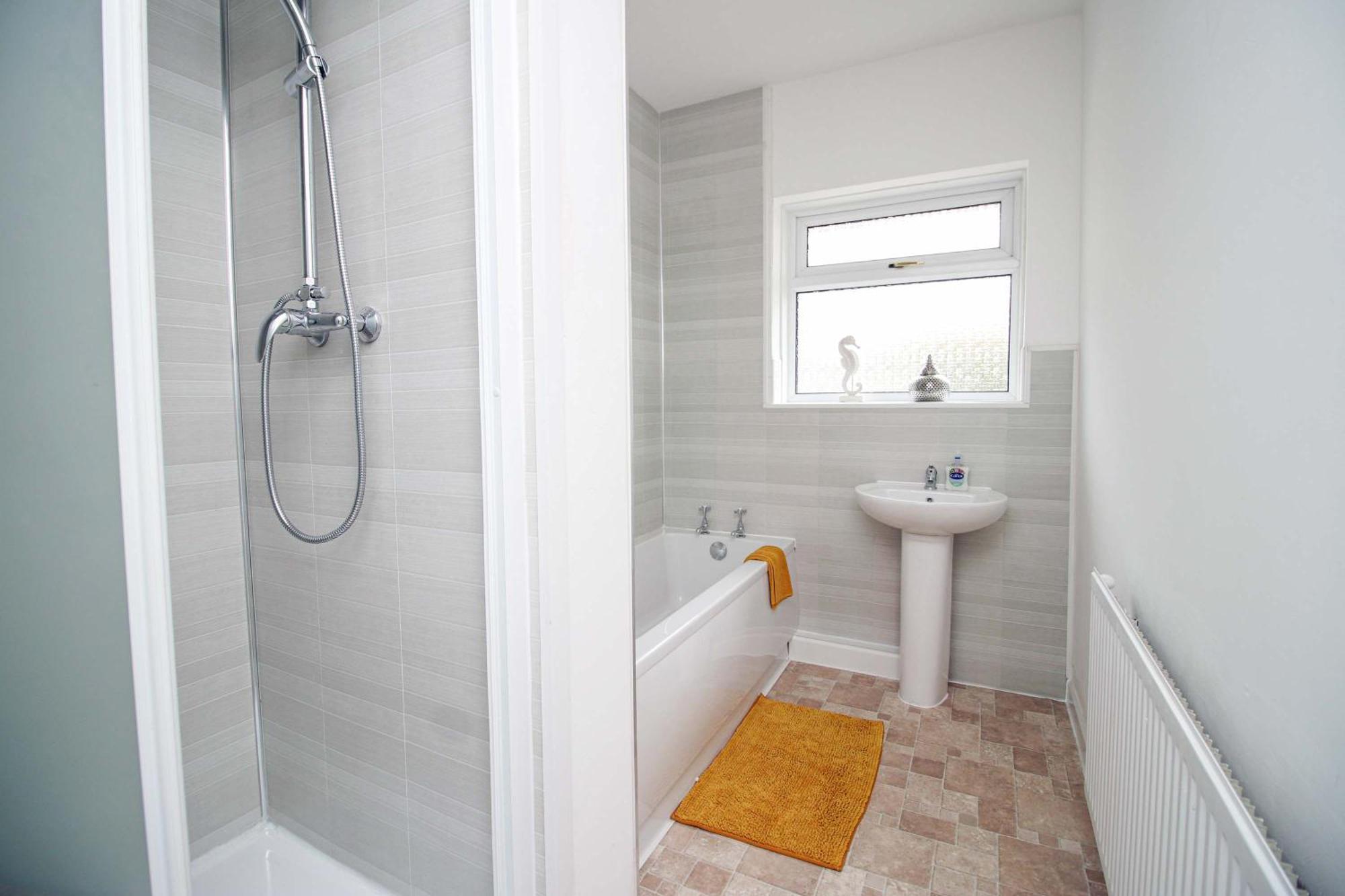 The Lockett Wonderful Large Bungalow Plympton, Plymouth Free Parking By Staystaycations Exterior photo